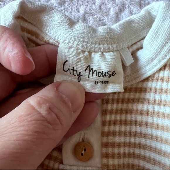 City Mouse - Ribbed Henley Tank Onesie‎ in Sesame Stripes - Picture 4 of 4